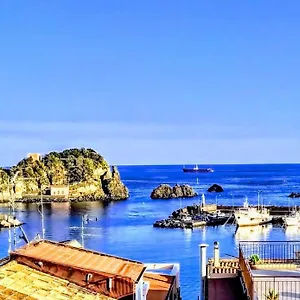 Bed & Breakfast Hello, Aci Trezza