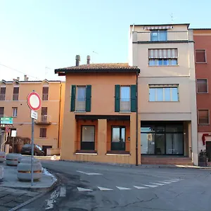 https://ostello-degli-dei.emilia-romagnahotels.net